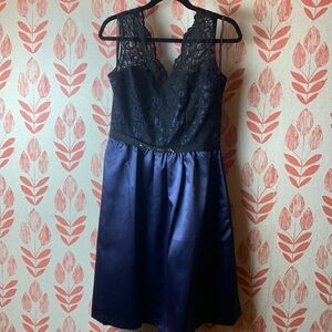 “After Six” Dress with pockets. Midnight blue and black, Size 2